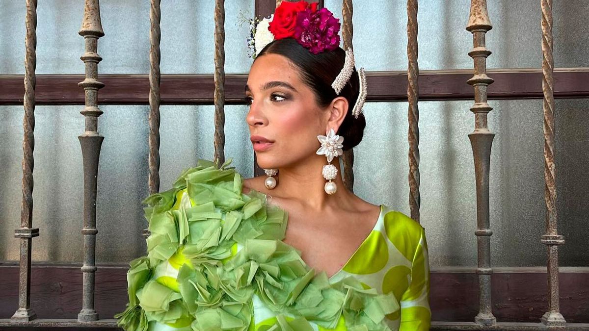 alma bollo, vestida de flamenca para la Feria de Sevilla 2024