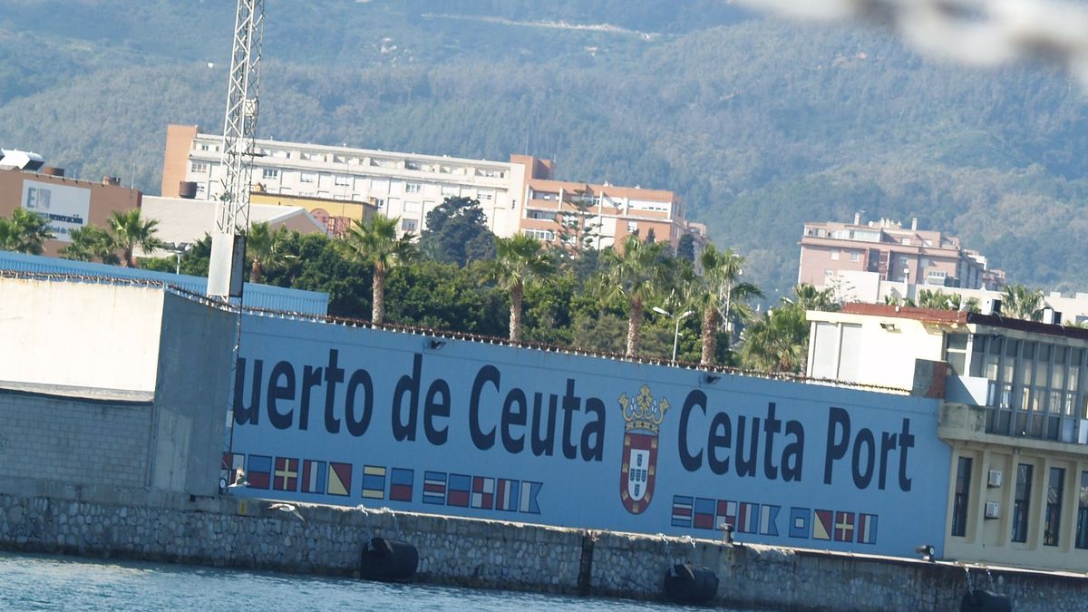 Detenida una mujer en Ceuta por adosar más de siete kilos de hachís al cuerpo de sus hijas menores