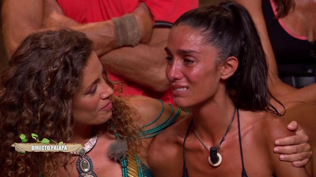 Laura Madrueño muestra su apoyo a Claudia en el duro momento de tener que despedise de Mario