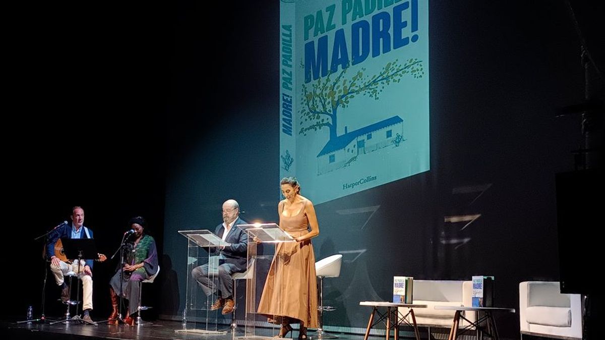 Paz Padilla en la presentación de su último libro 'Madre!' en el Teatro Alcazar de Madrid