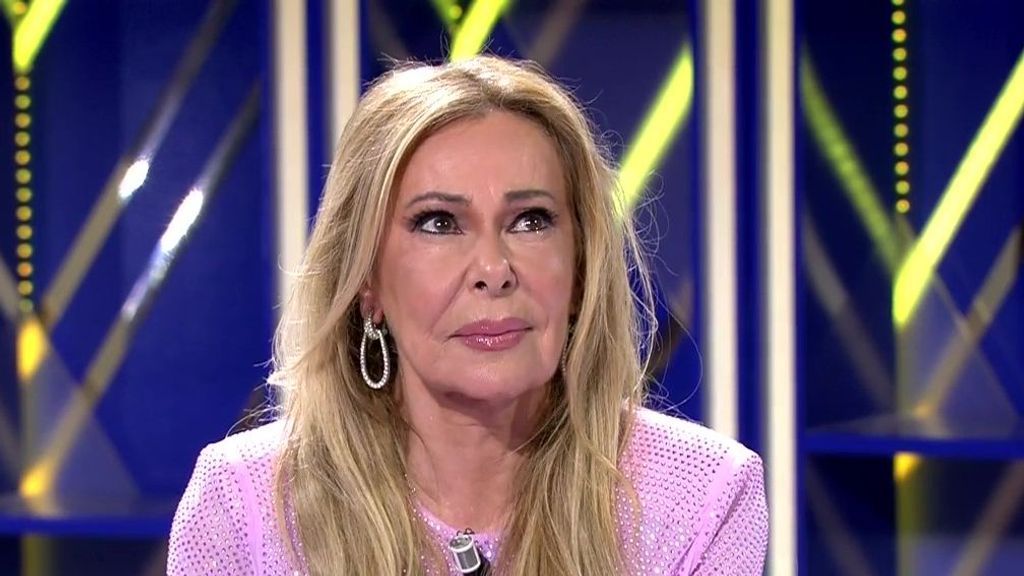 Ana Obregón se rompe al recordar el fallecimiento de su hijo Aless: ''No lo soportaba, me quería ir con él'' ¡De viernes! Top Vídeos 74