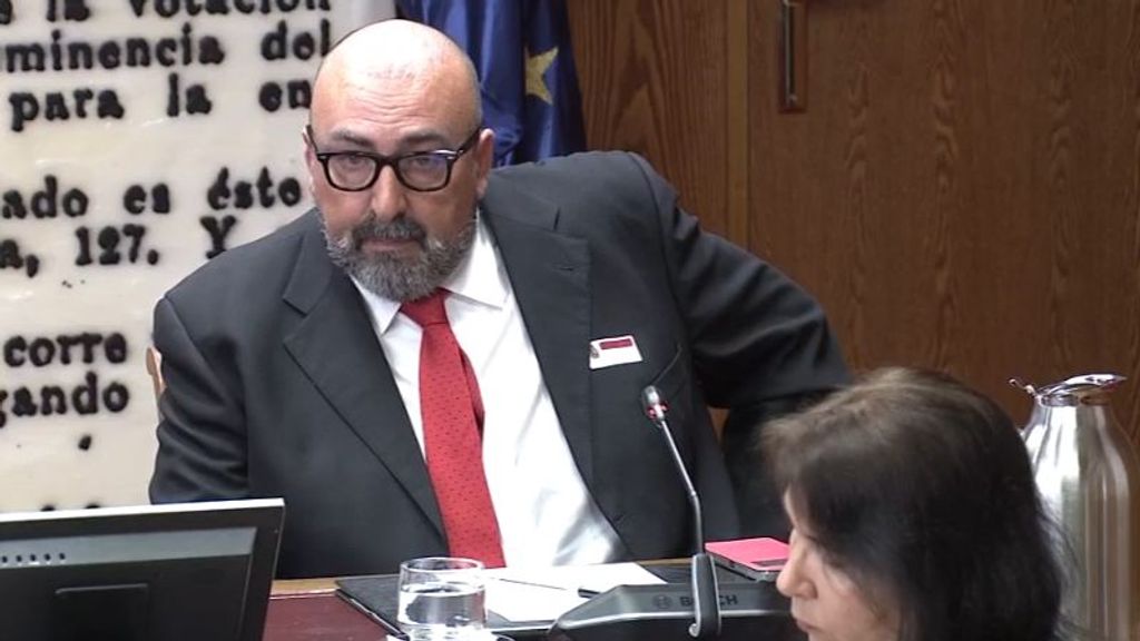 Koldo García se acoge a su derecho a no declarar en la comisión de las mascarillas y niega que sea imposible localizarle