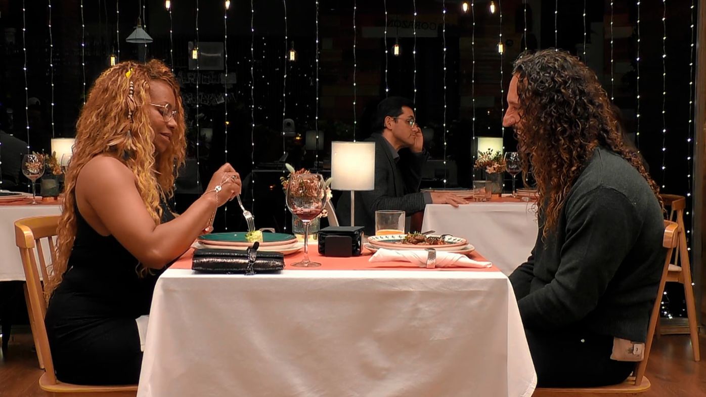 Vilma y Marco durante su cita en 'First Dates'