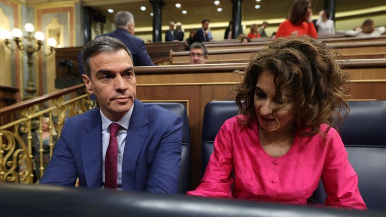 Los gestos de Pedro Sánchez en el Congreso: crónica de un comunicado ...