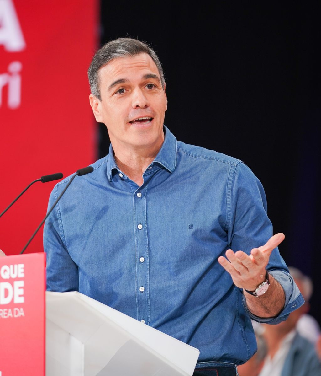 EuropaPress 5869335 presidente gobierno lider psoe pedro sanchez interviene acto campana psoe