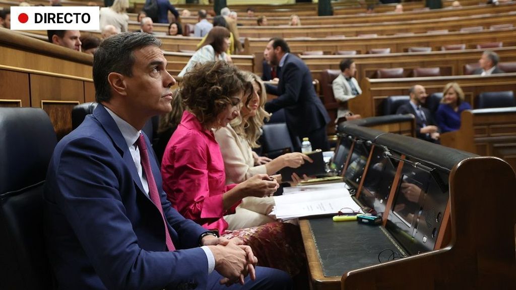 Pedro Sánchez se plantea si continuar como presidente del Gobierno, en directo | Bolaños afirma que el jefe del Ejecutivo no consultó su decisión