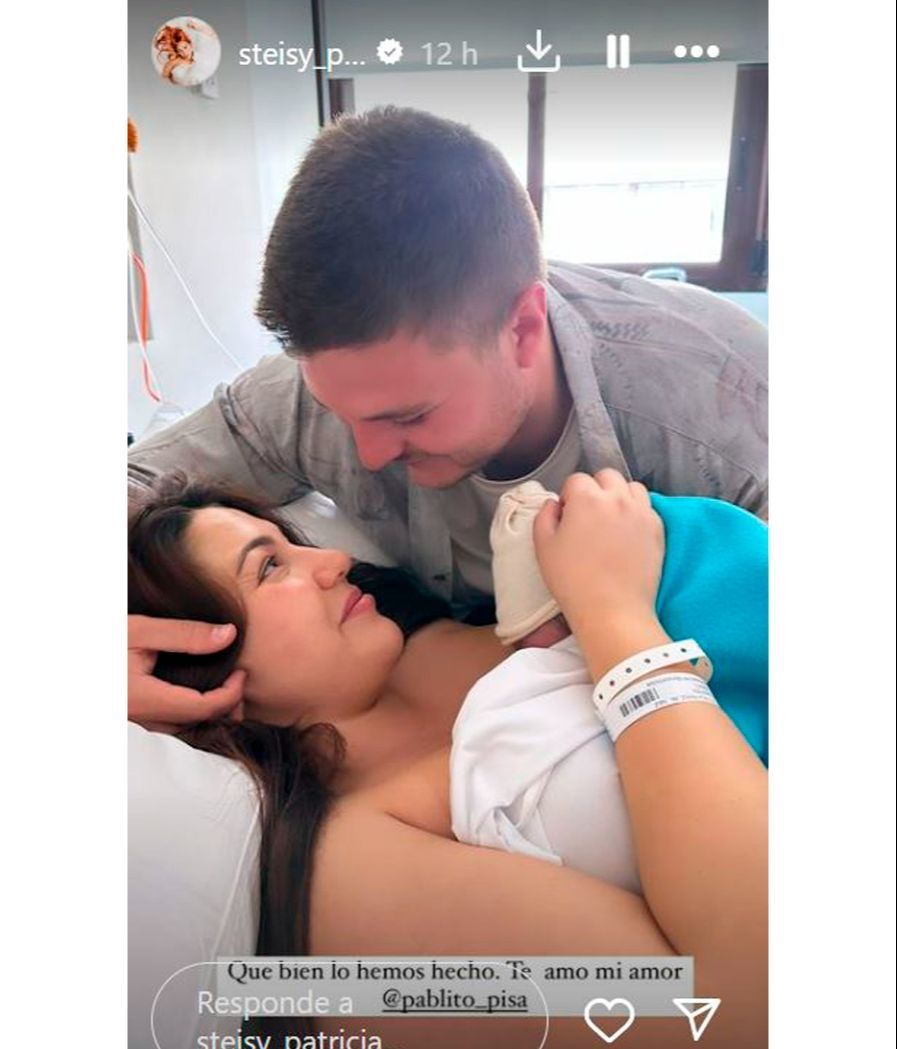 El primer posado familiar de Patricia Steisy y Pablo Pisa junto a su hija Athenea recién nacida