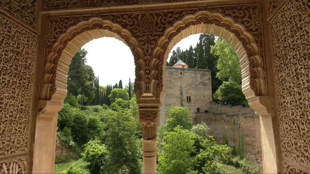 Los rincones secretos de la Alhambra: de la leyenda del Sultán y sus túneles a la Torre de la Cautiva