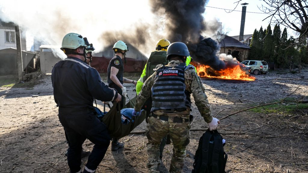 Ucrania repliega sus tropas en algunas zonas de Járkov ante el avance de Rusia