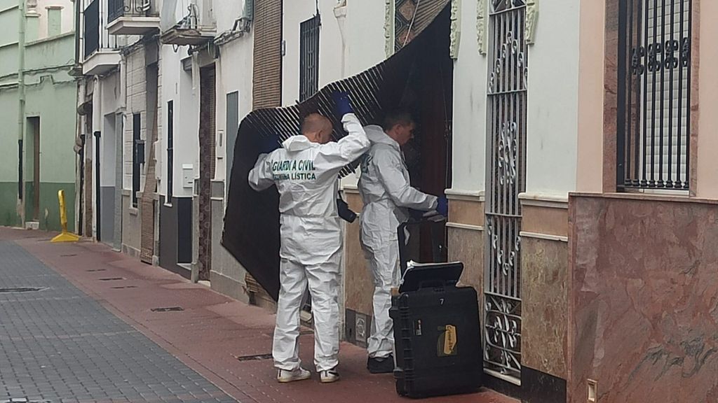 Investigan el asesinato de una mujer hallada muerta en su casa de Rafelcofer, en Valencia: el cadáver presenta varias puñaladas