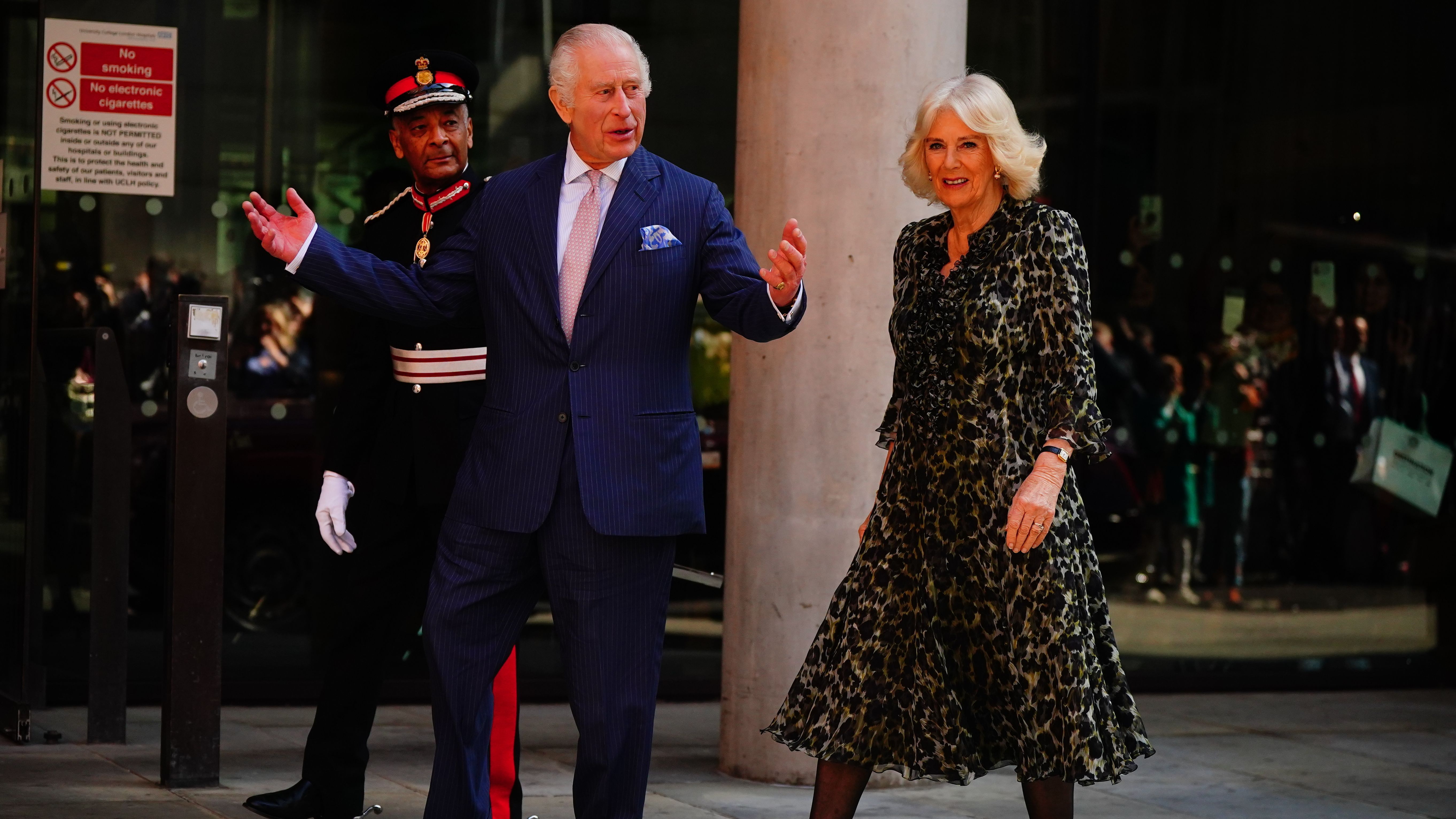 Carlos III y Camila