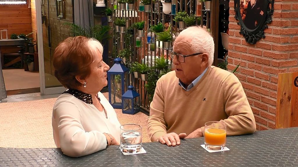 Carmen y Felipe durante su cita en 'First Dates'