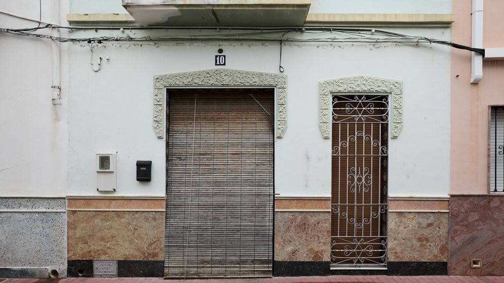 Detenidos dos hombres por el asesinato de la maestra jubilada en su casa de Rafelcofer, Valencia