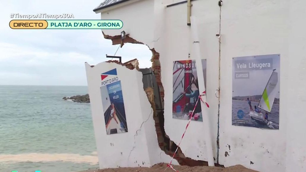 El temporal parte por la mitad una escuela de vela