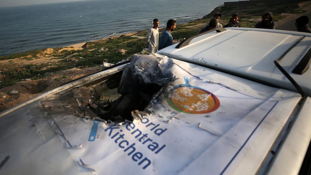 Israel pide disculpas por disparar un misil contra un convoy de la ONG World Central Kitchen y matar a 7 voluntarios