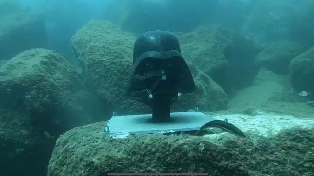 El fondo marino de Barcelona esconde un busto de Darth Vader: un homenaje a un fan de Stars Wars