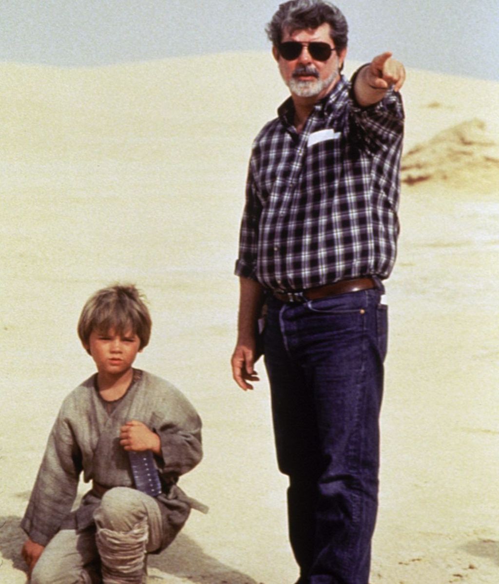Jake Lloyd y George Lucas, durante el rodaje de la película