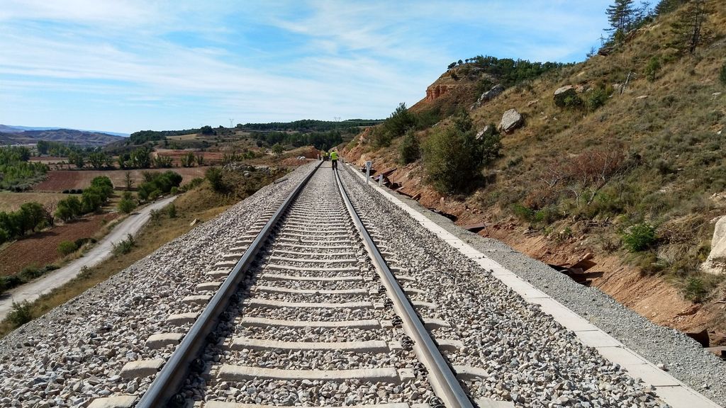 Muere una persona al ser atropellada por un tren en Teruel