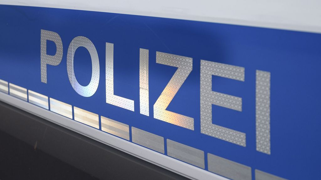 Heridos de gravedad cuatro niños tras derrumbarse el tejado de un centro deportivo en Alemania