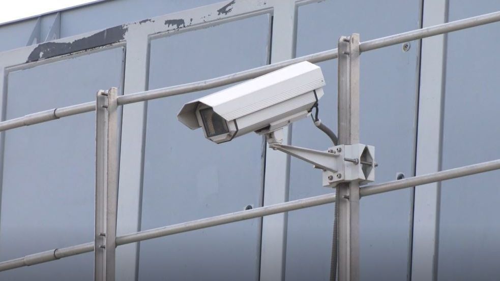 La DGT recurre a la Inteligencia Artificial para reducir los accidentes: ¿Cómo funcionan las cámaras que controlan el tráfico?