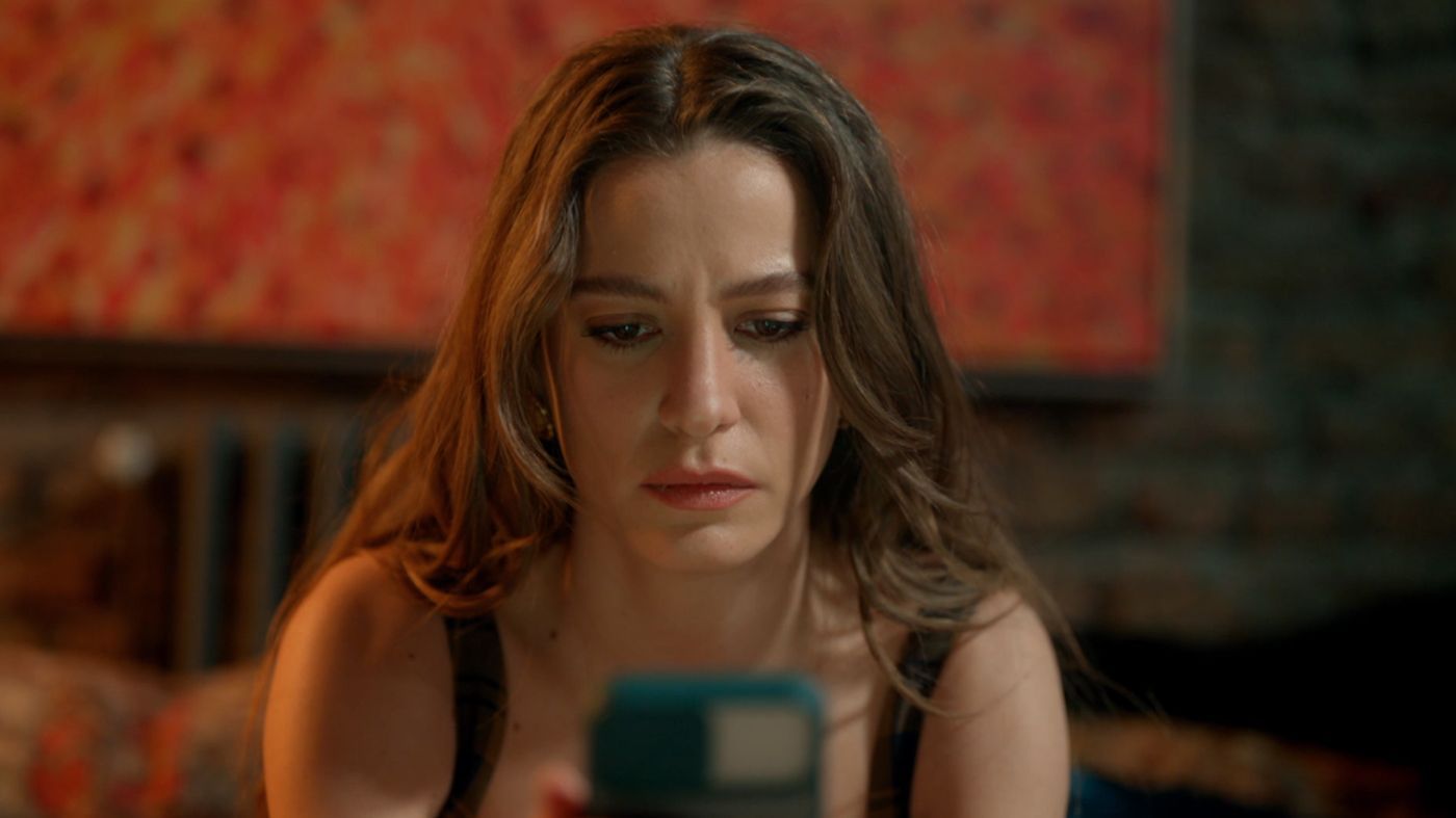 Ver Capítulo 17 x Temporada 1 completo online </p>
<p> Familia