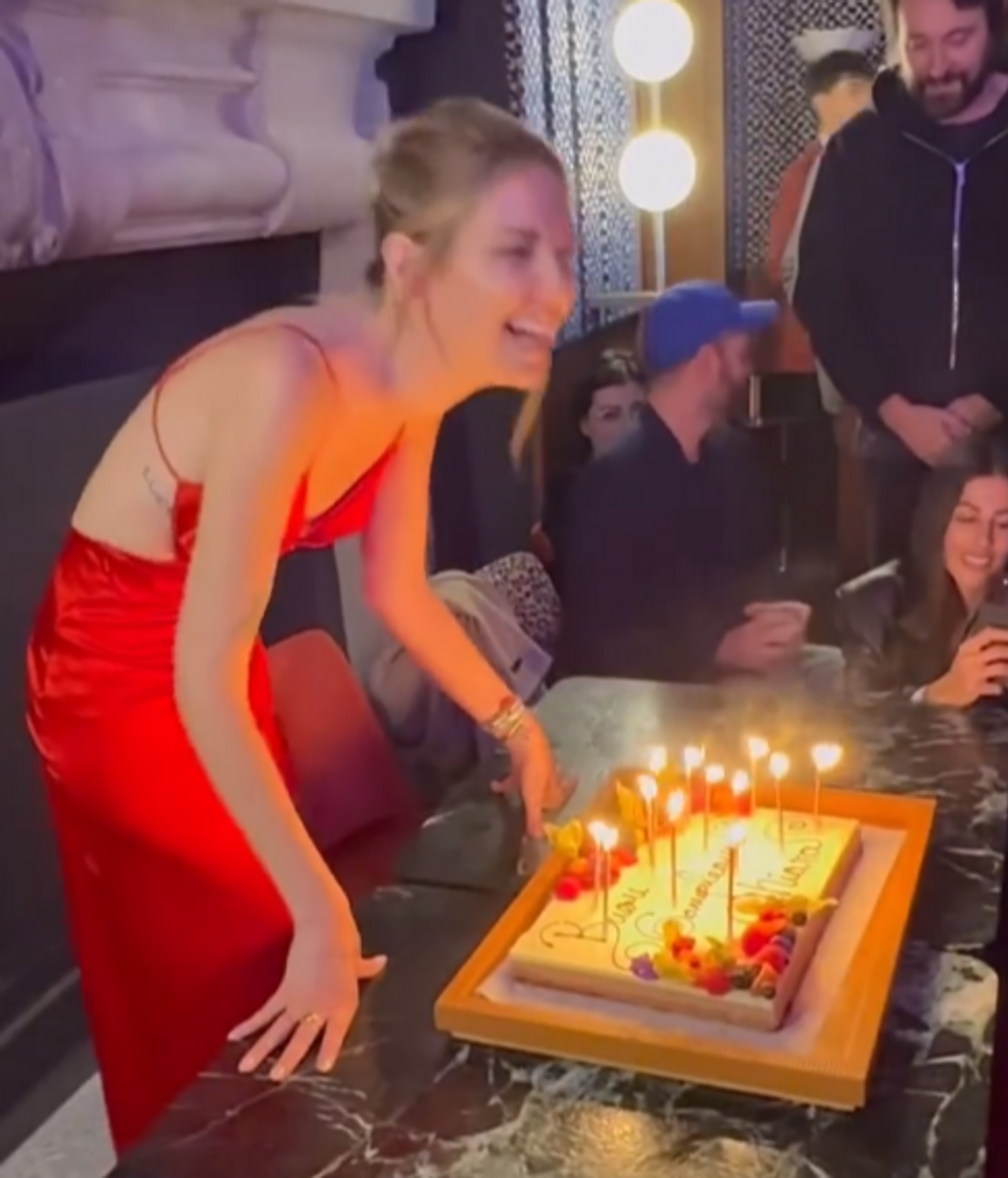 Chiara Ferragni celebra su cumpleaños junto a sus amigos en Milán