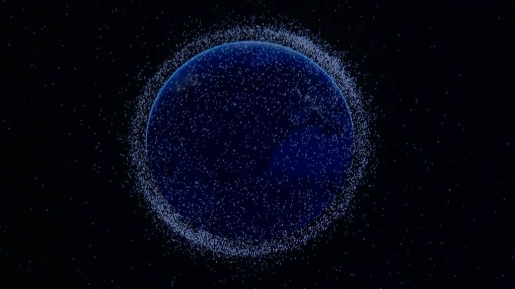 La amenaza del enjambre de satélites alrededor de la Tierra: brillan más que las estrellas y dificultan la detección de asteroides