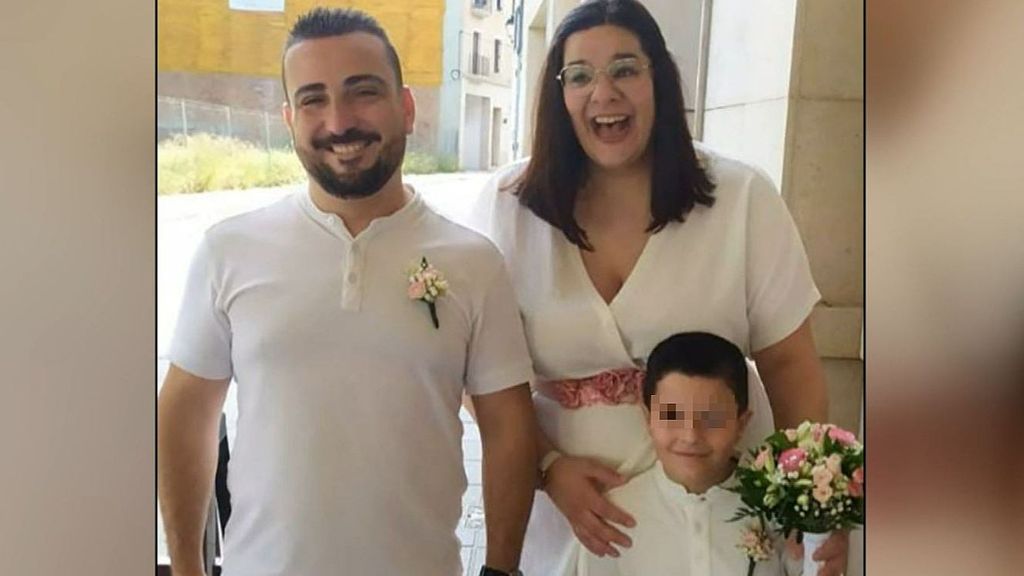 El hijo de Sofía y Adrián, el alzireño hospitalizado durante su luna de miel en México, volverá a España con su tío este fin de semana