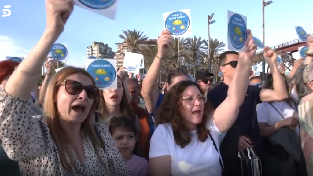 La concentración convocada en Almería por la madre de Gabriel Cruz