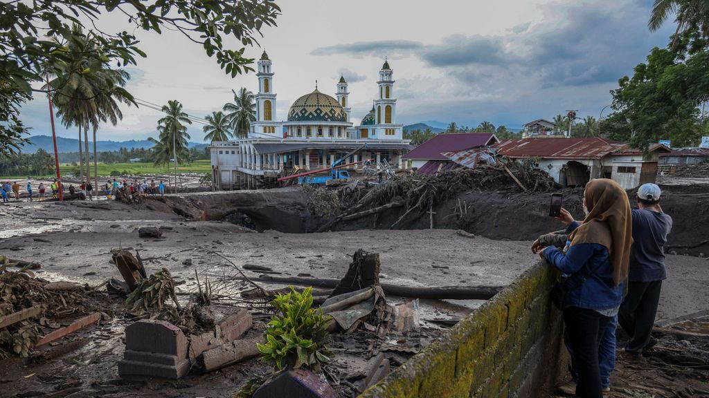 Las consecuencias de las lluvias torrenciales caídas en Indonesia