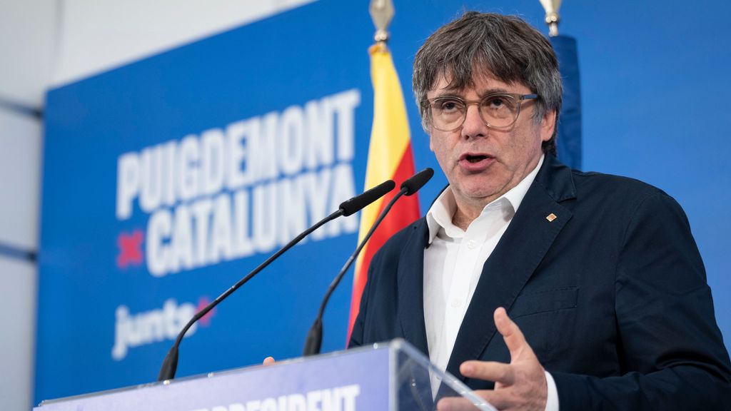 El candidato de Junts a la presidencia de la Generalitat, Carles Puigdemont, durante la rueda de prensa