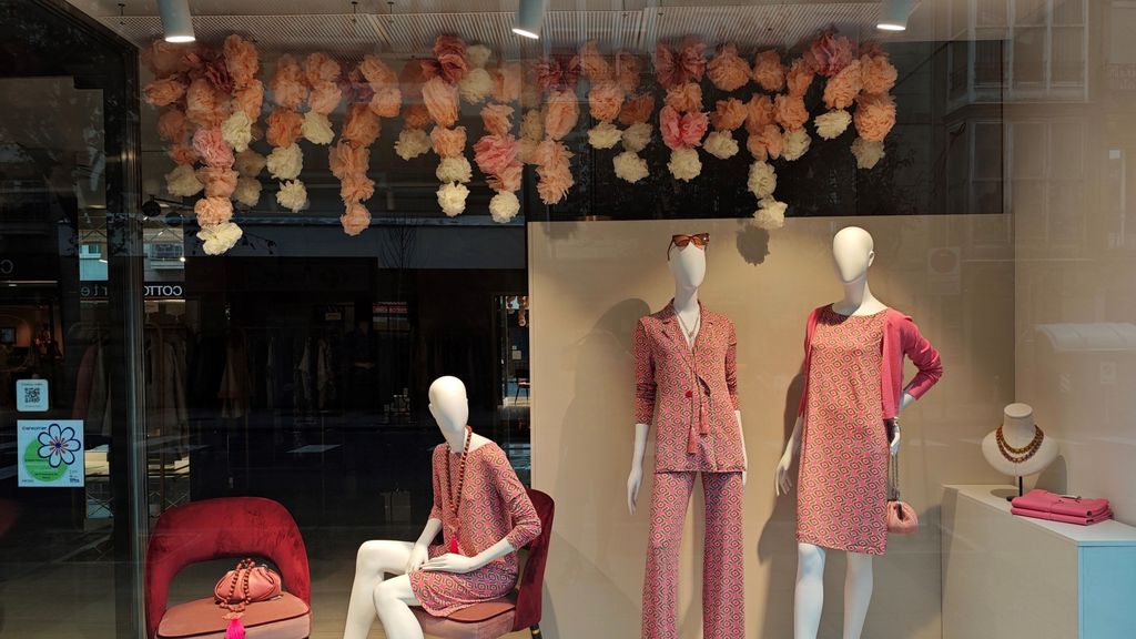 Los comercios de Vitoria florecen durante el festival