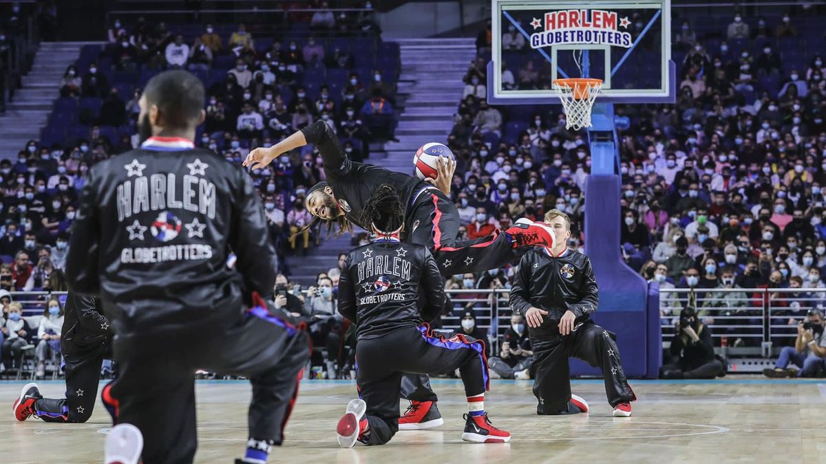 Los Harlem Globetrotters hicieron vibrar Madrid con un espectáculo lleno de acrobacias y el humor