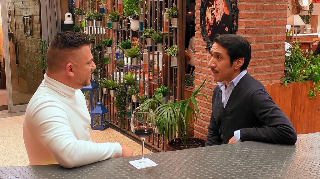 José y Henry durante su cita en 'First Dates'