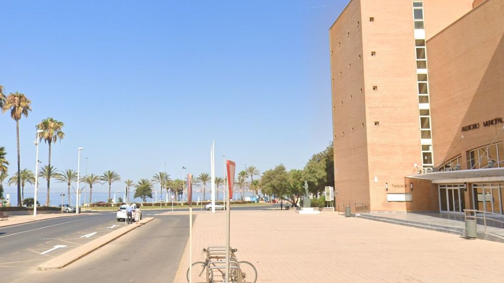 Exteriores del Auditorio Maestro Padilla en Almería