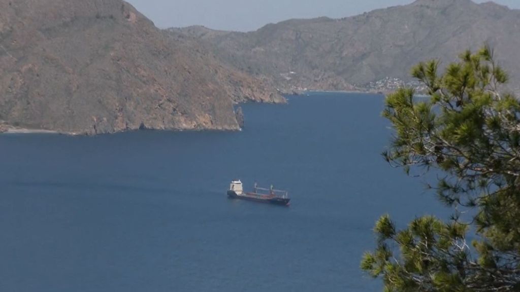 Sigue la polémica por los barcos: el buque Borkum se marcha de Cartagena por decisión propia