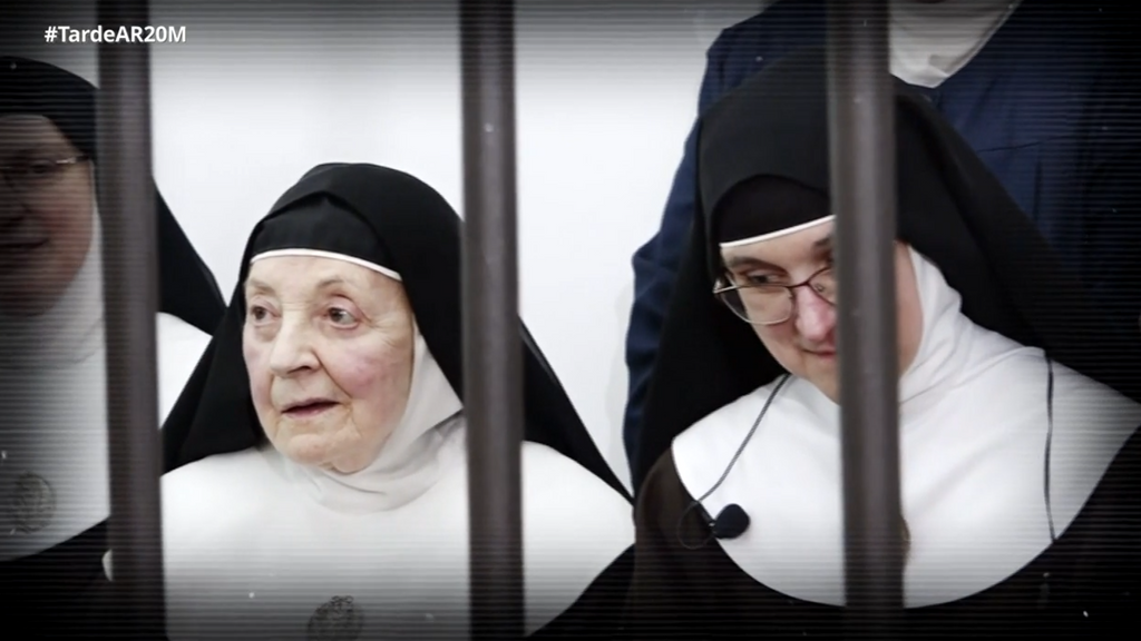 La monja fugada del convento de Belorado acusa al padre Rojas de formar una secta