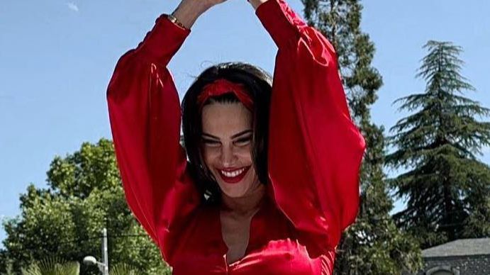 Los dos increíbles looks de Carla Barber para su fiesta de cumpleaños