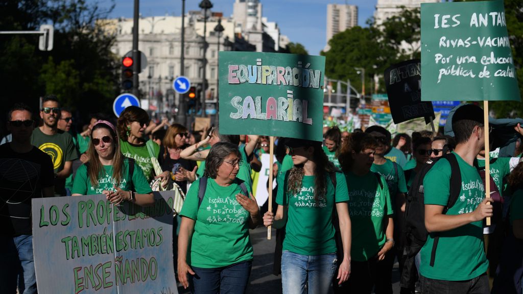 Segunda jornada de manifestaciones en Madrid por la educación no universitaria