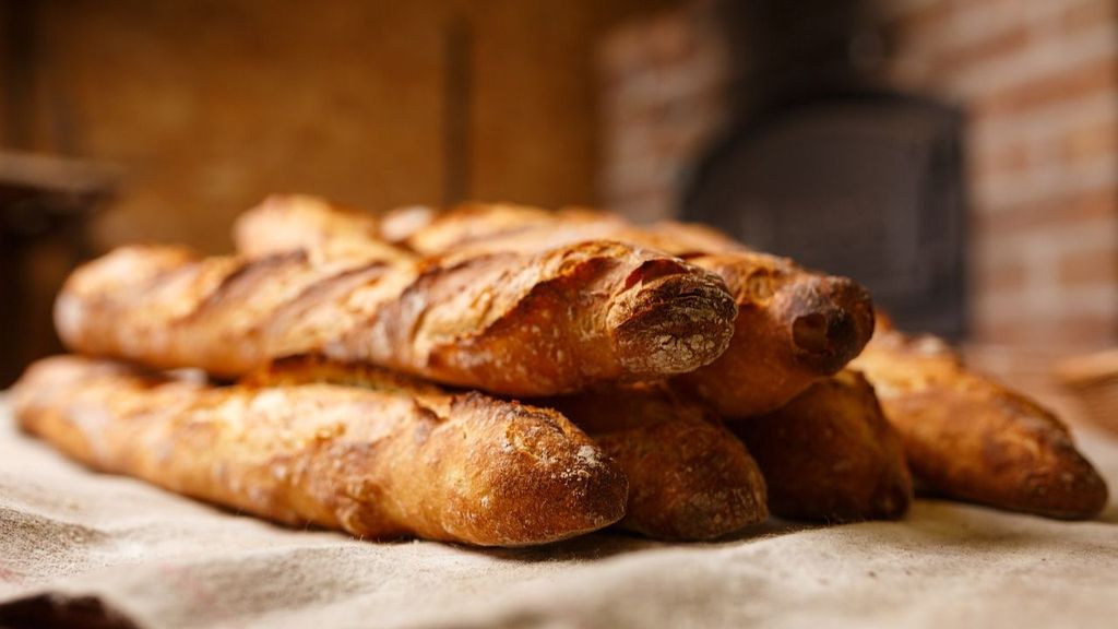 Denunciada una panadería malagueña por homófoba: "Nómina abril maricon"