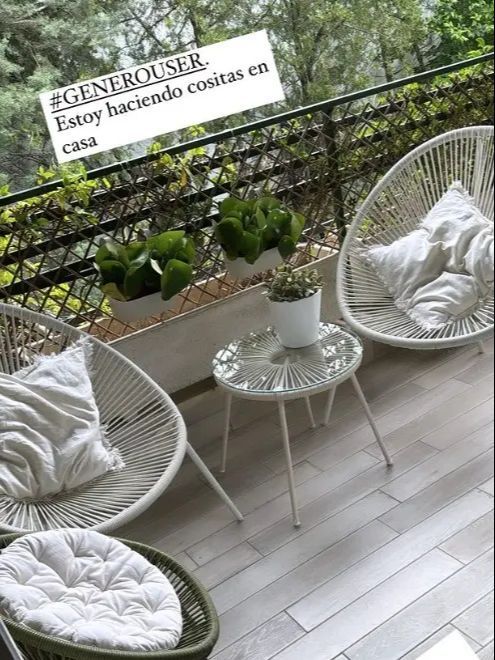 El nuevo aspecto de la terraza de Ion Aramendi y María Amores