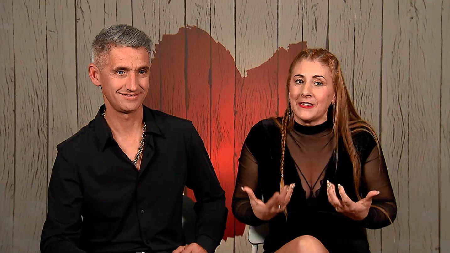 Raquel y Gabriel durante su cita en 'First Dates'