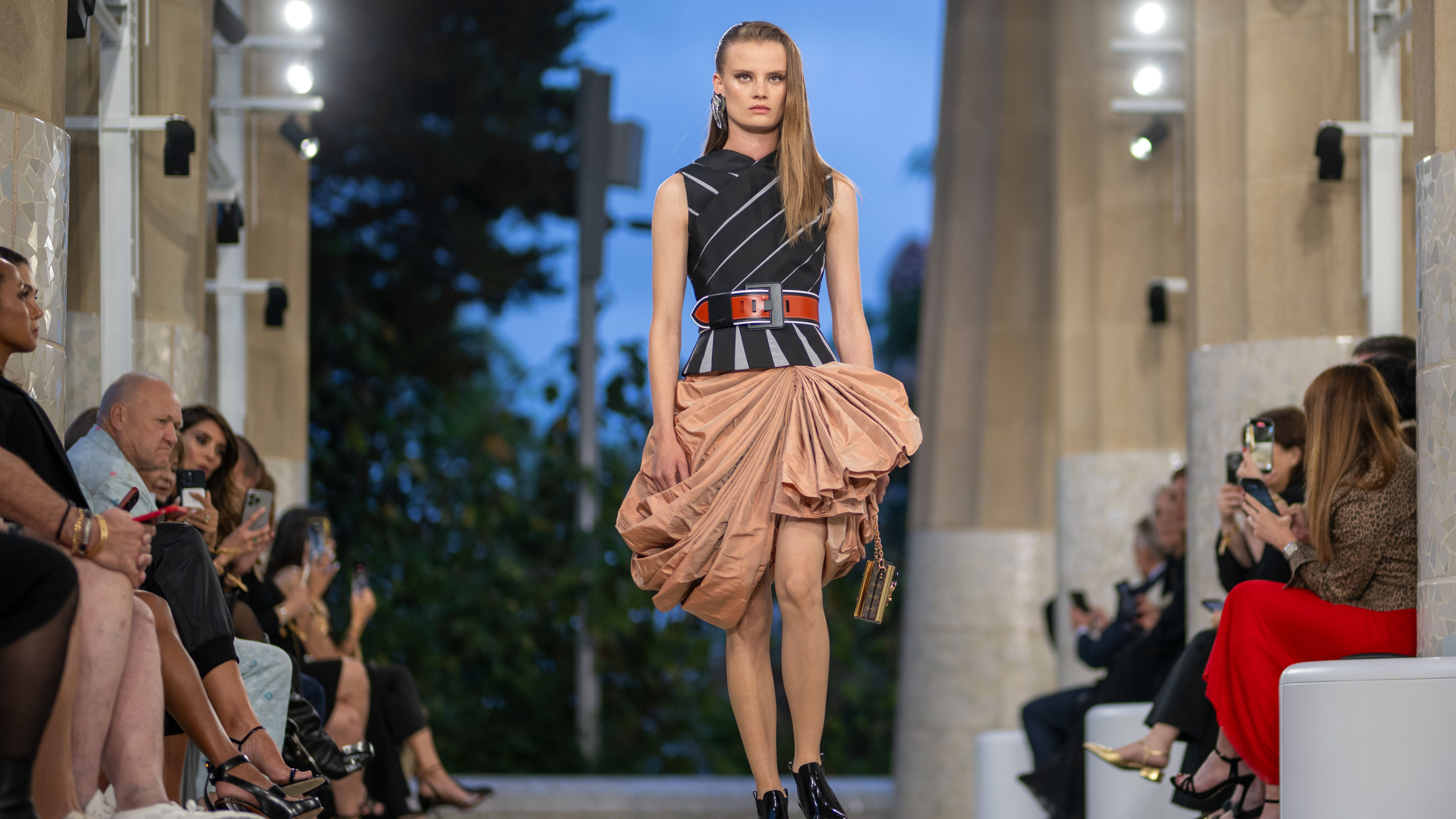 Desfile de Louis Vuitton en el Park Güell