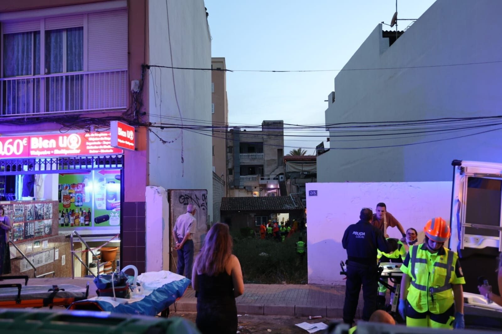 El edificio derrumbado de Palma deja al menos 4 fallecidos y 12 heridos