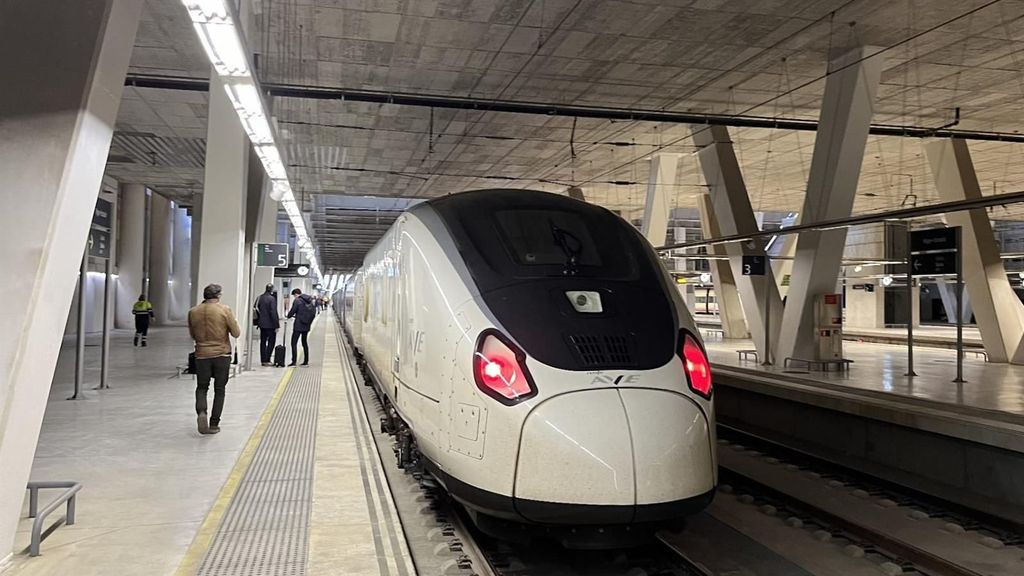 Este jueves ha sido el tercer día que se encadenan problemas técnicos en la conexión Vigo-Madrid