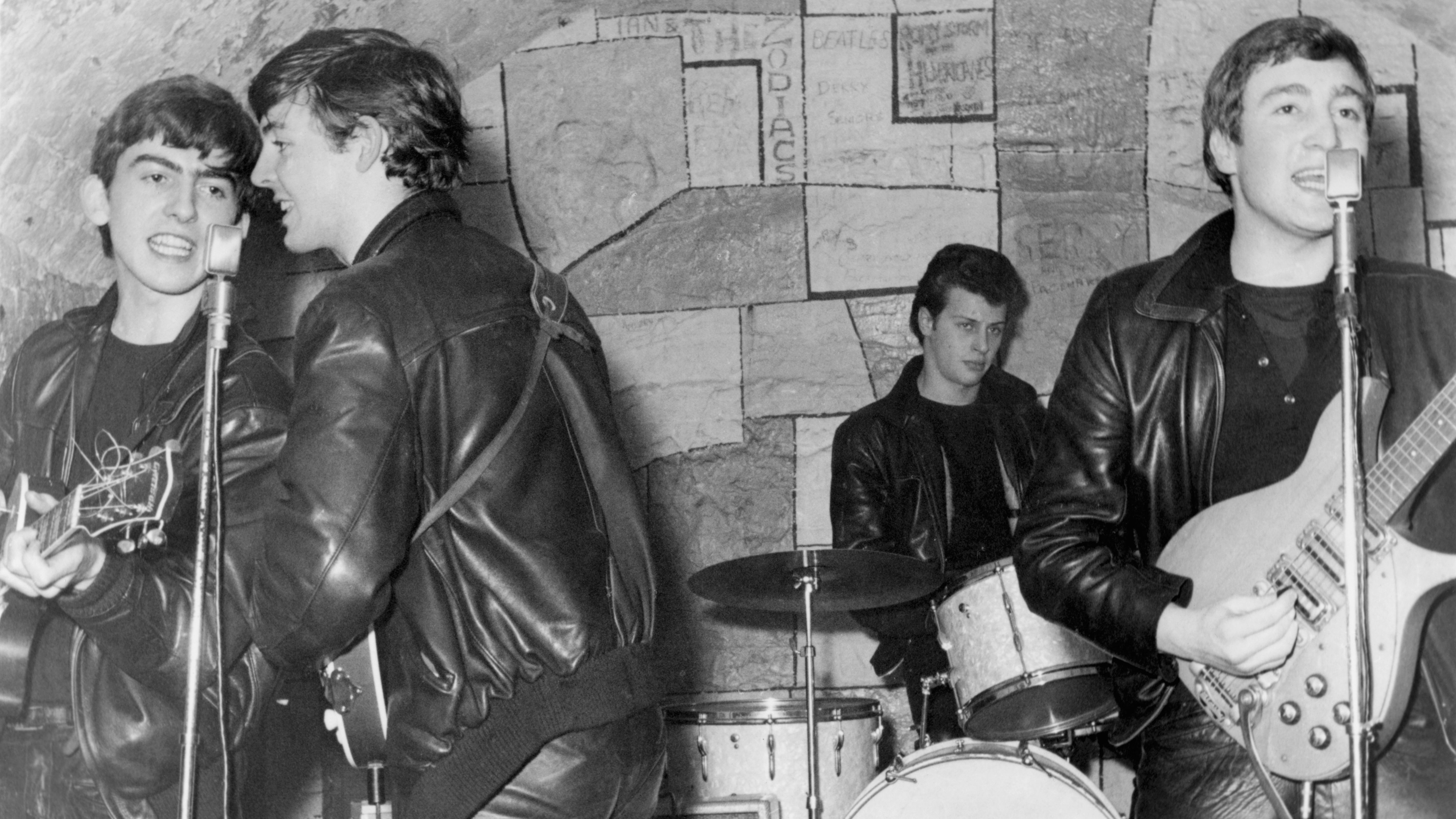 Se leas veía venir. Pete Best con los Beatles, antes de ser reemplazado por Ringo.