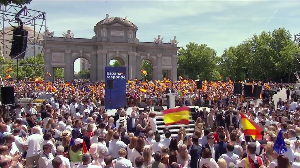 Manifestación del PP en la Puerta de Alcalá de Madrid