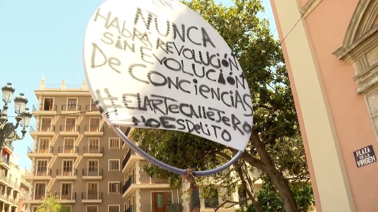 Protesta de artistas callejeros en Valencia