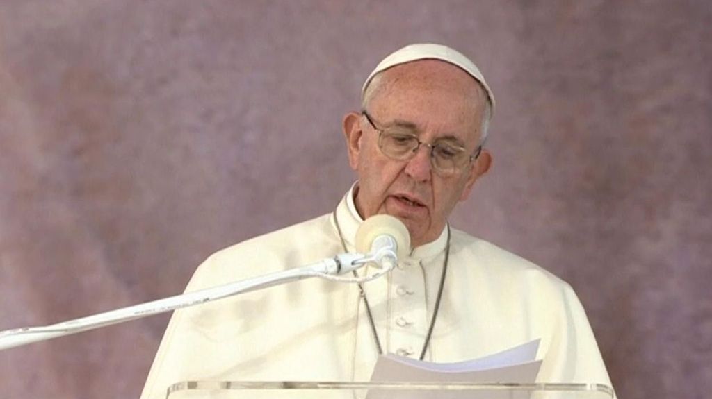 El Papa Francisco cree que hay demasiado “mariconeo” en los seminarios