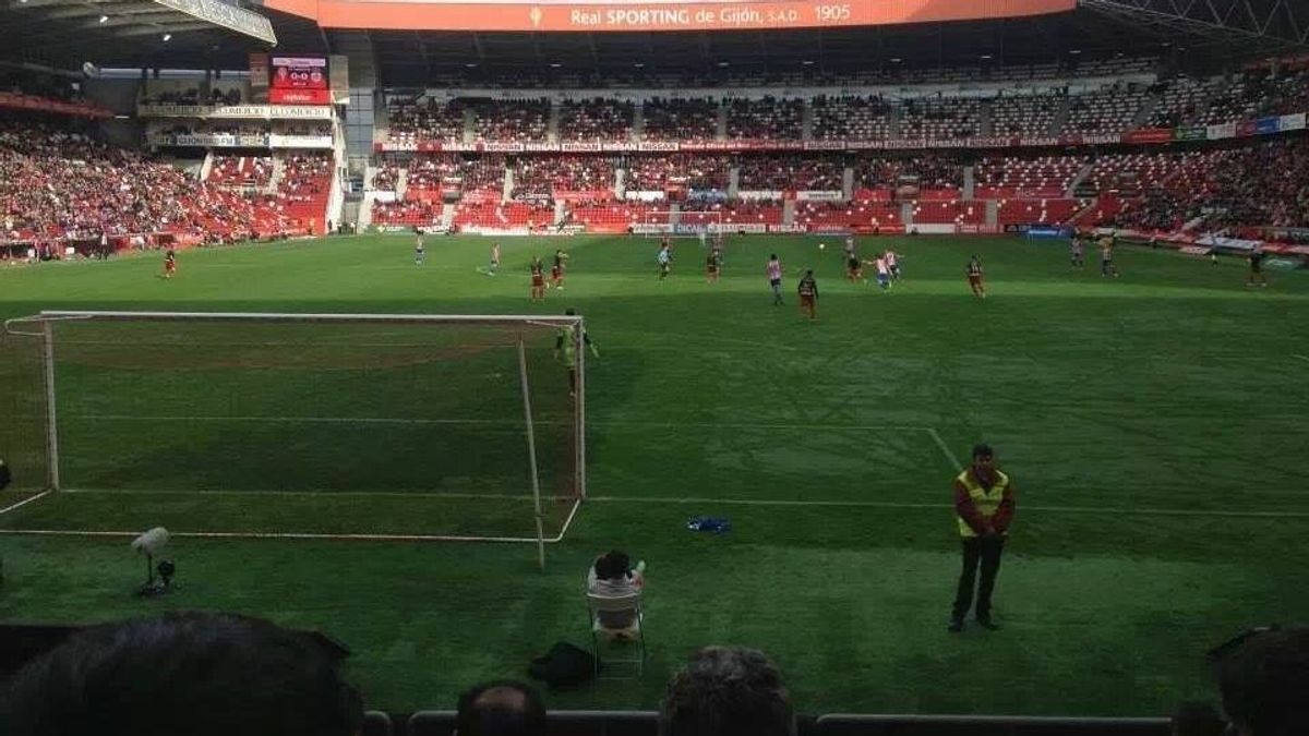 Estadio El Molinón del Sporting de Gijón